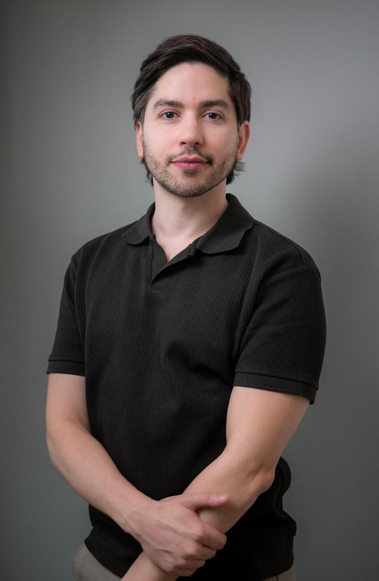 Dr. Rodrigo Pierami em atendimento clínico